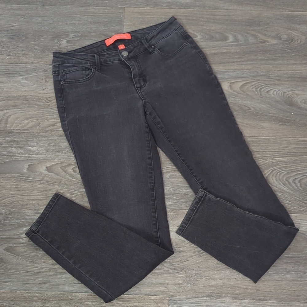 ❤️5/$25 Black Chelsea and Violet Skinny Jeans